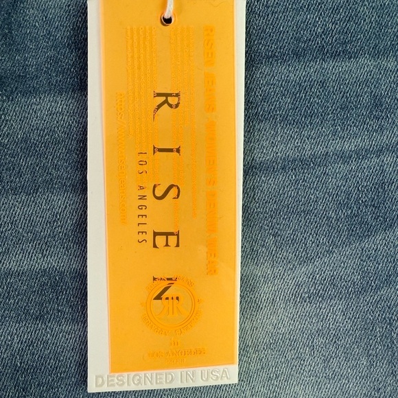 RISEN Women's Blue Jeans - Picture 2 of 9